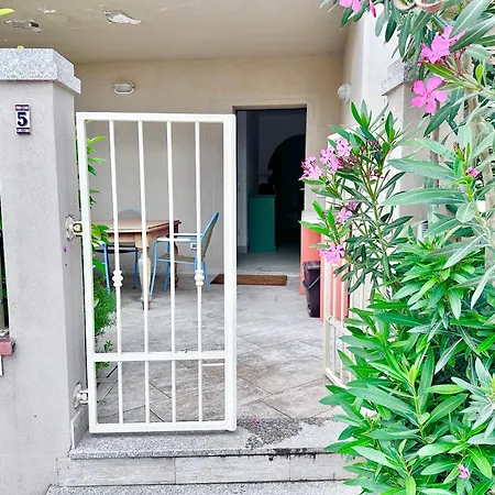 Iris House 펜션 발레도리아