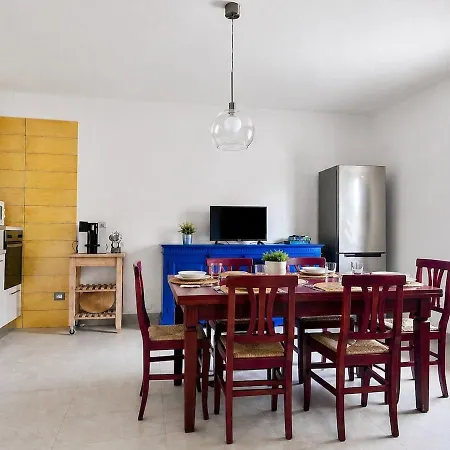 Iris House Tatil Evi *