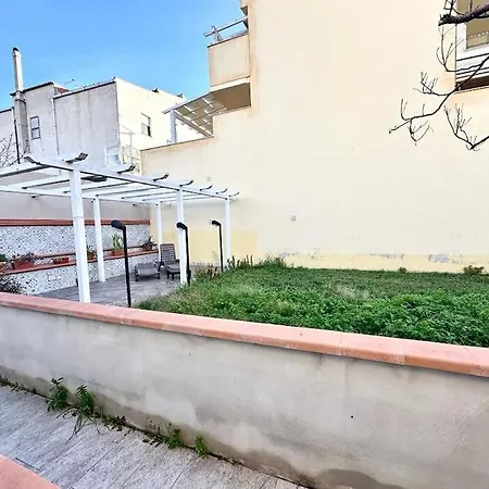 Iris House Tatil Evi *